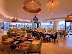 The Retreat Palm Dubai MGallery by Sofitel