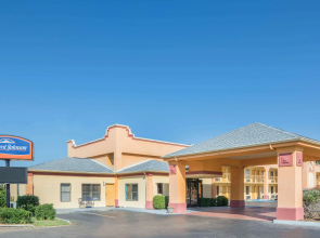 Howard Johnson by Wyndham Vicksburg