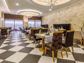 Villa Side Residence