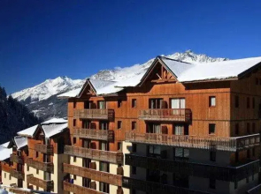 Le Chalet Club