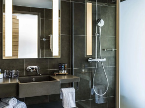 Отель Novotel London Canary Wharf 