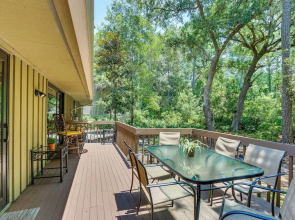 1 Mi to Harbour Town: Sea Pines Resort Home