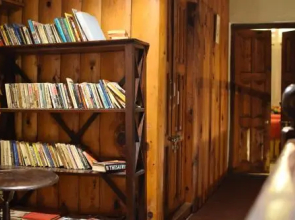 Fredy's Bungalow near Nainital