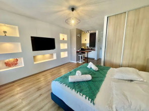 The Shores of Hawaiki