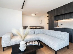 Luxury Penthouse With Sea View