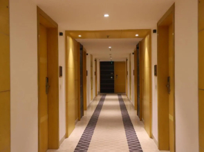 The Pristine Hotel Kanpur