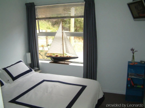 Baystay Bed and Breakfast