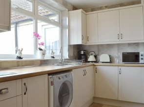 Low Farm House Cottage