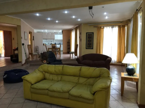 Parcela con Piscina y Quincho