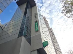 Seaside Hotel Twins Momochi