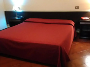 Отель Crisol Europa