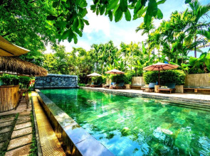 La Residence Blanc DAngkor