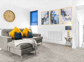 The Woodfield - stunning modern 2 bed apartment