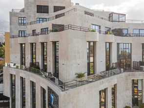 The Boats and Mountain Apartment
