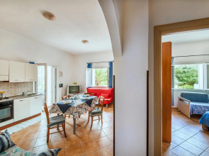 Beautiful Apartment in La Maddalena With 2 Bedrooms