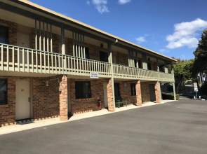 Sunseeker Motor Inn