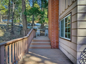 Stunning Getaway in Lake Arrowhead!