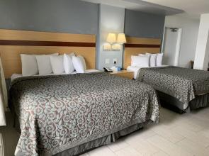 Arya Blu Inn & Suites