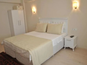 Huxley Hotel Old City