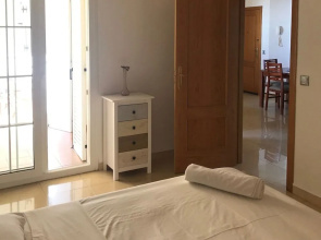 Espectacular residencial en 1ª linea con piscina