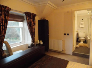 High Cliff Guest House