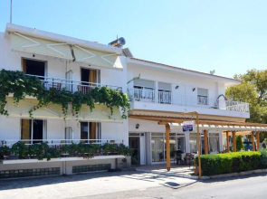 Polizotou Rooms