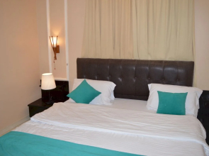 Crystal Al Sharq Apart Hotel