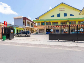 OYO 2708 Hotel Kemuning Syariah