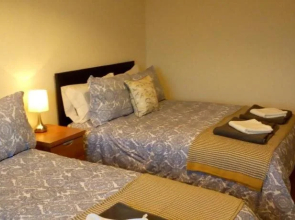 Liverpool At Gloucester Road