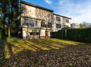 Soft Beige Raniuszka by Renters