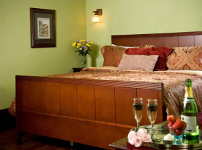 Hilltop Manor Bed and Breakfast