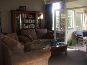 Elizabeth Court B & B