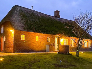 Stunning Home in Dagebüll/fahretoft With 2 Bedrooms and Wifi