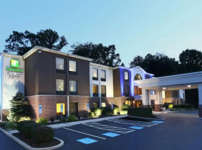 Holiday Inn Express Hotel & Suites West Chester by IHG