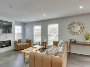 8 Mi to National Mall: Quiet Cheverly Apt