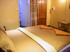 Rocky Ocean View Bungalows