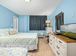 Ocean Jewel 219, 1 Bedroom, Ocean View, 2nd Floor, Pool, Sleeps 6