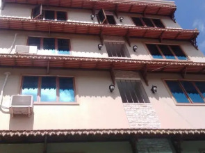 Tha La Ly Guesthouse