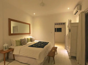 Pantai Indah Beach House