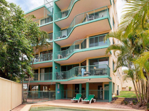 Bayviews & Harbourview Holiday Apartments