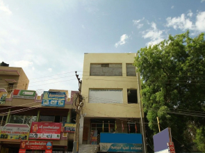 OYO 15257 Ananda Inn