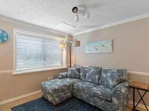 200 Beach Place Condos