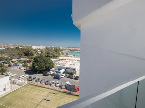 Vassos Nissi Plage Hotel & Spa