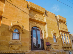 Garh Meera - A Sensational Boutique Hotel