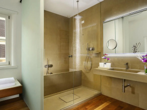 Palazzo Montemartini Rome, A Radisson Collection Hotel