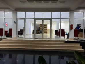 Eazym Shortlet Apartment