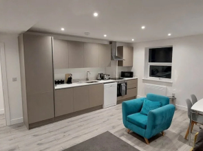 Modern 2 Bedroom Apartments - Camberley