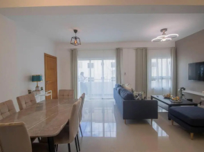 Best 6 Guest apartment in town! Family Ambient