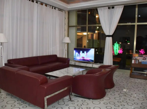 Ruth Hotel