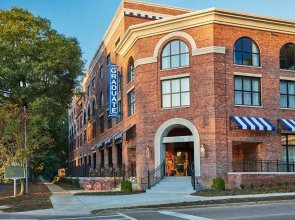 Graduate by Hilton Oxford